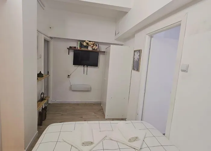 Ultracentral Victoriei Apartment Bucharest